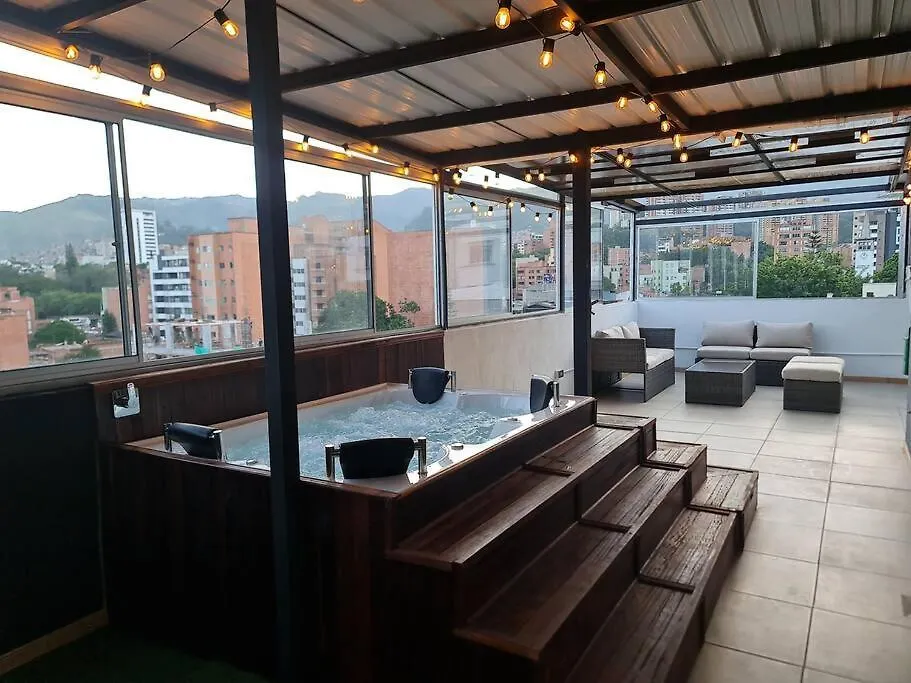 Rg33 Apartasuites 1 Hab 2E Medellín